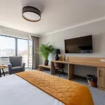 Hotel Mazurkowa & Wesela & Imprezy & Konferencje Jelenia Gora, Obok Restauracja Mazurkowa *