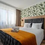Mazurkowa & Wesela & Imprezy & Konferencje Jelenia Gora, Obok Restauracja Mazurkowa