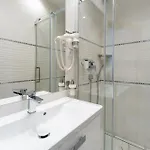 Mazurkowa & Wesela & Imprezy & Konferencje Jelenia Gora, Obok Restauracja Mazurkowa Hotel Jelení Hora