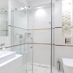 Hotel Mazurkowa & Wesela & Imprezy & Konferencje Jelenia Gora, Obok Restauracja Mazurkowa *
