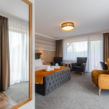 Hotel Mazurkowa & Wesela & Imprezy & Konferencje Jelenia Gora, Obok Restauracja Mazurkowa Jelenia Góra