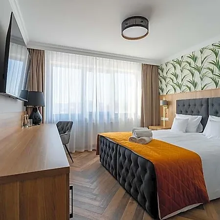 فندق Mazurkowa & Wesela & Imprezy & Konferencje Jelenia Gora, Obok Restauracja Mazurkowa